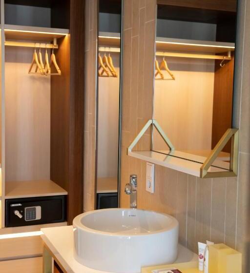 غرفة ديلوكس مطلّة علي البحر مزوَّدة بشُرفة, Boho Adults Only