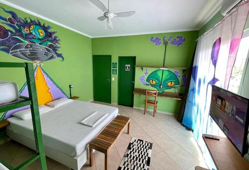 스탠다드 4인용 룸 바다전망, Green Haven Hostel