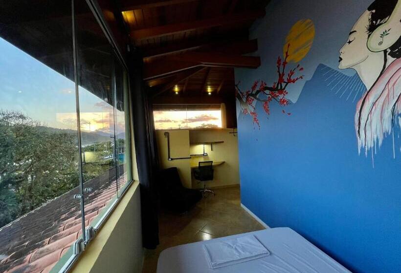 스탠다드 룸 바다 전망, Green Haven Hostel