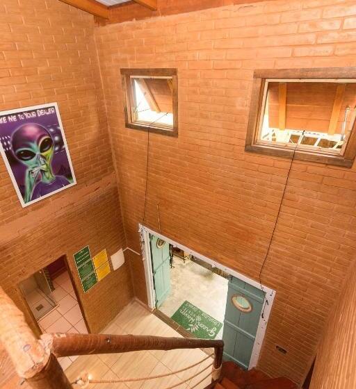 오두막, Green Haven Hostel