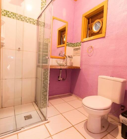 오두막, Green Haven Hostel