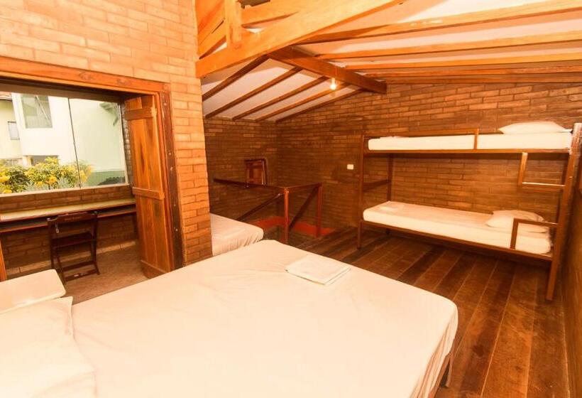 스탠다드 방갈로 정원 전망, Green Haven Hostel