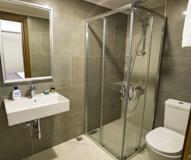 اتاق استاندارد یک نفره, Business Palas