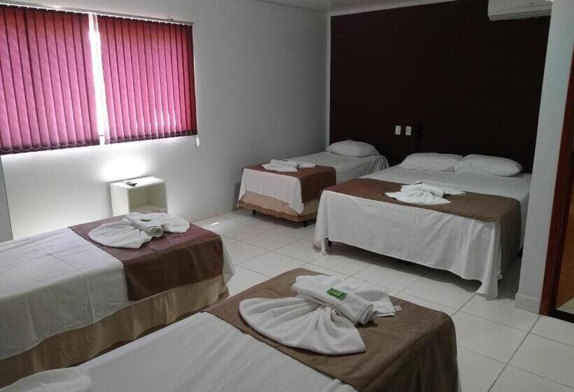 四人标准间, Euro Plaza Hotel   Próximo Ao Aeroporto De Goiânia, Santa Genoveva
