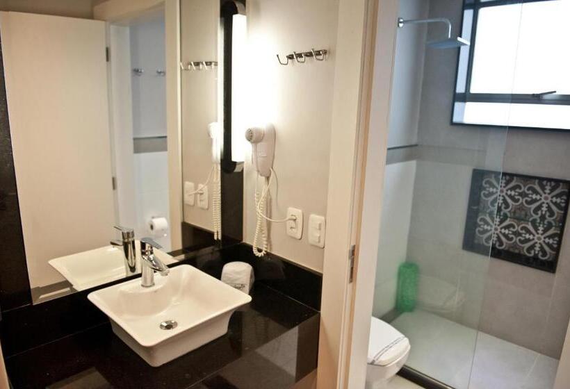 行政三人间, Germanias Blumen