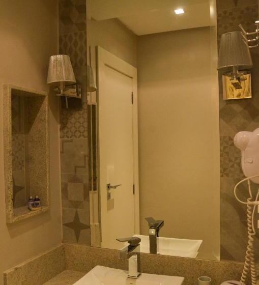 行政三人间, Germanias Blumen