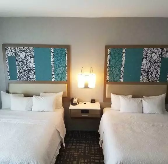 スタンダードルーム, Hampton Inn & Suites Dallasthe Colony, Tx