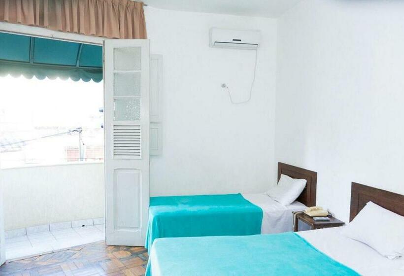 スタンダードトリプルルーム, Mônaco