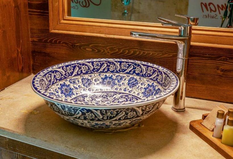 غرفة قياسية, Ottoman Cave Suites