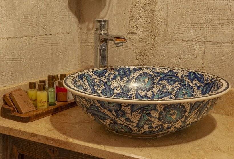 جناح, Ottoman Cave Suites