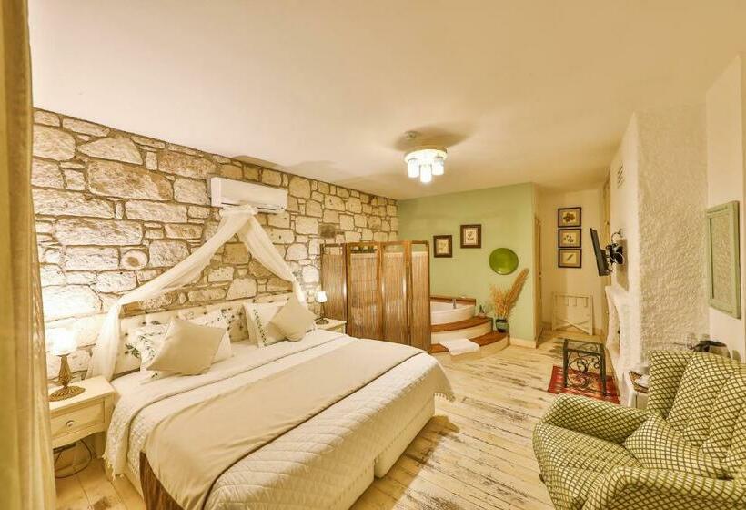 חדר דלוקס עם מרפסת טרסה, Palas Alaçatı   Adult Only