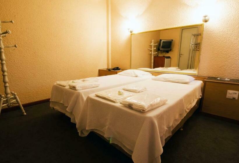 اتاق استاندارد, Paraguai