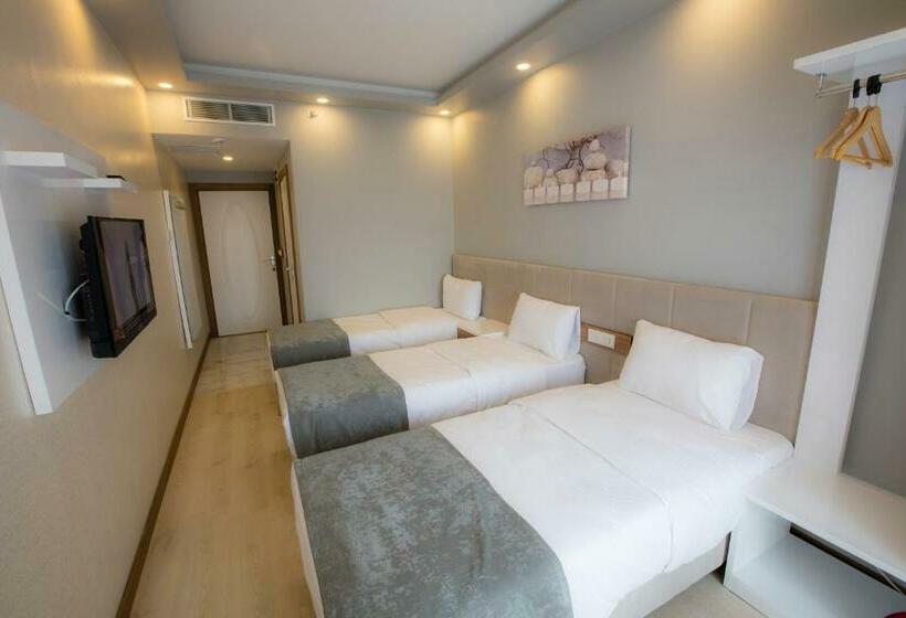 اتاق لوکس سه تخته, Royal İnci