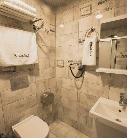 اتاق لوکس یک تخته, Royal İnci