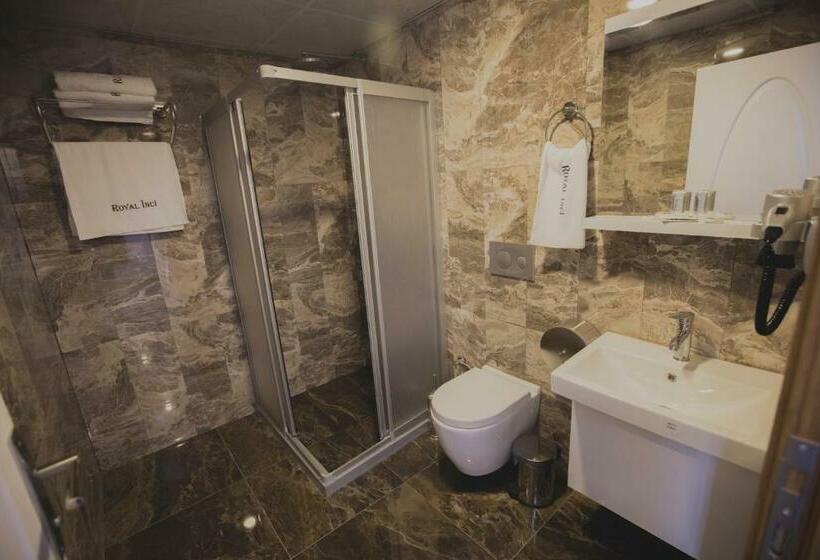 سوئیت رویال, Royal İnci