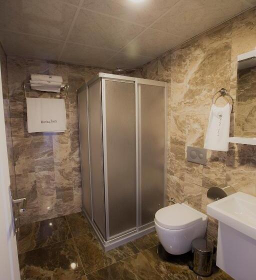 سوییت خانوادگی, Royal İnci