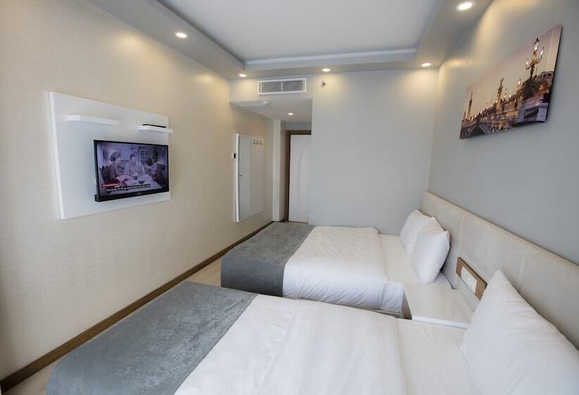 اتاق لوکس سه تخته, Royal İnci