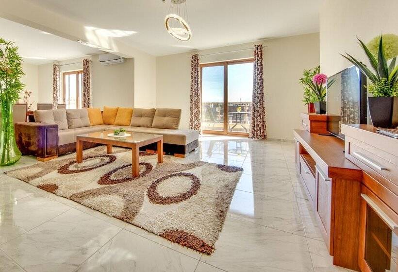 带阳台两卧公寓, Spa Hotel Montefila