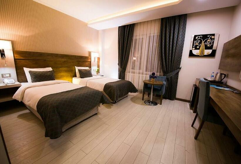 家庭间, White Star