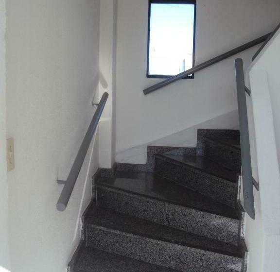 דירת חדר, Portugal Flat