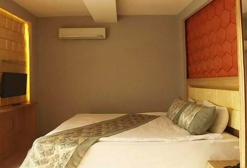 اتاق لوکس, Seyr I Konya Otel