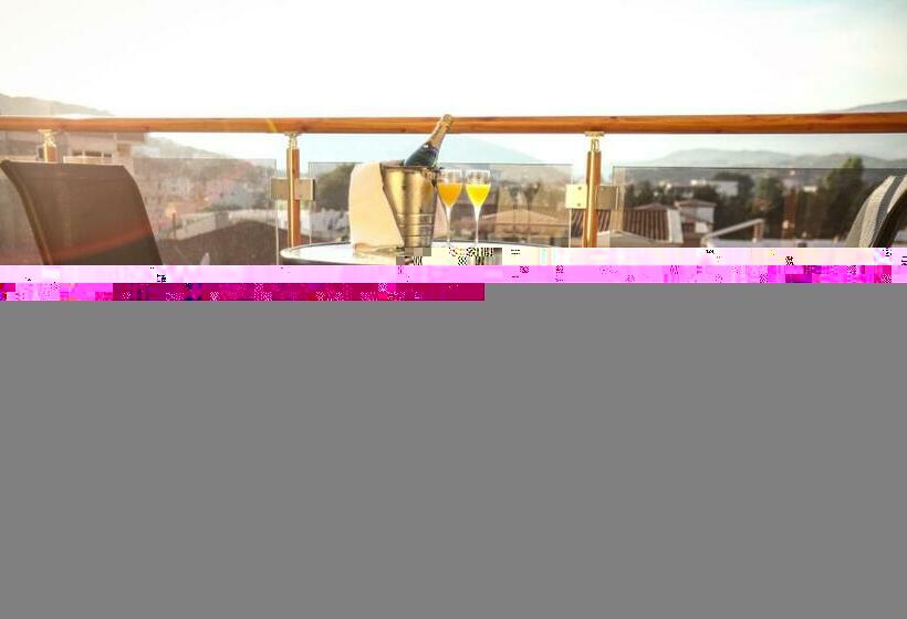 带阳台的三人标准间, Spa Hotel Montefila