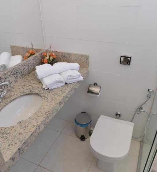 Quarto Quádruplo Estandar, Gran Norte Hotel   Salinas   Mg