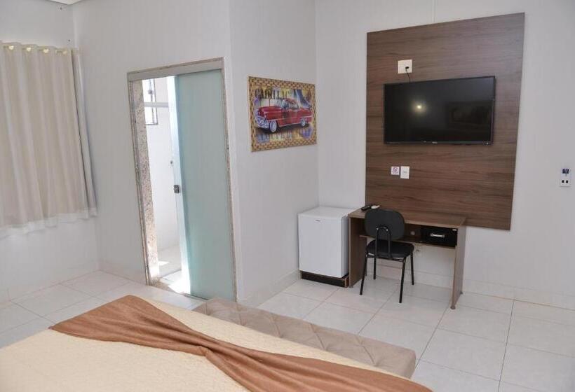 Quarto Quádruplo Estandar, Gran Norte Hotel   Salinas   Mg