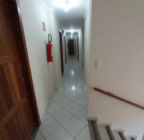 Basic Yhden Hengen Huone, Aconchego Canastra
