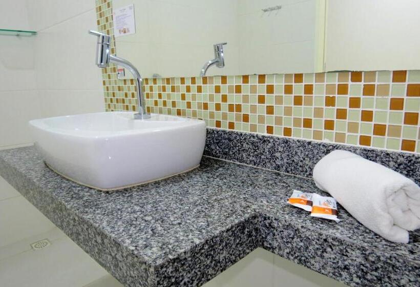 标准三人间, Encantos De Penedo Alagoas