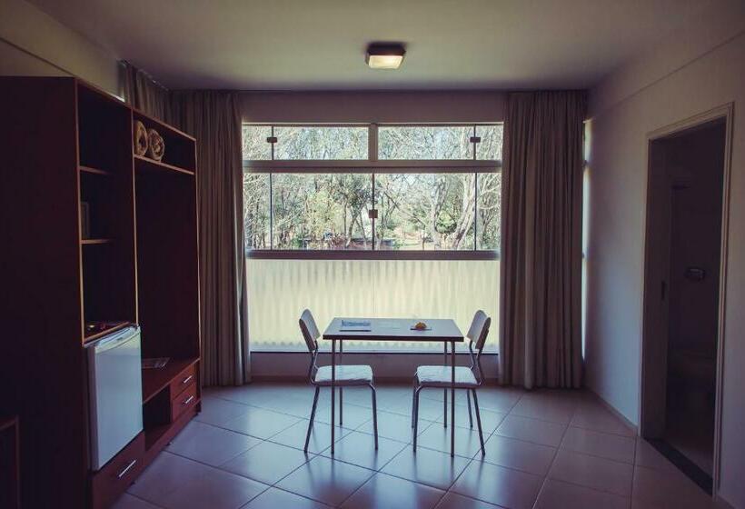 StandaardKamer, Agua Das Araras