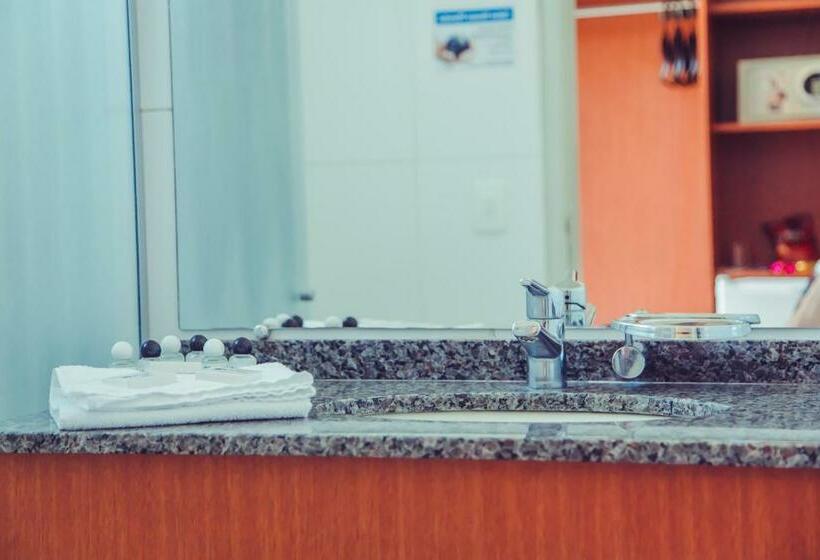 StandaardKamer, Agua Das Araras