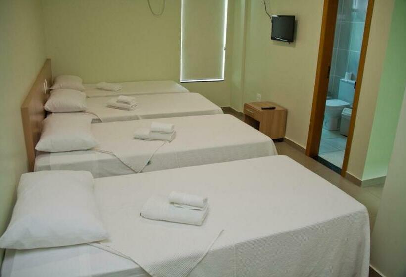 غرفة قياسية ثلاثية, Hc Hotel Paraopeba