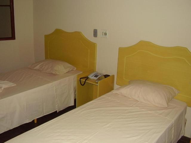 חדר דלוקס יחיד, Klinn