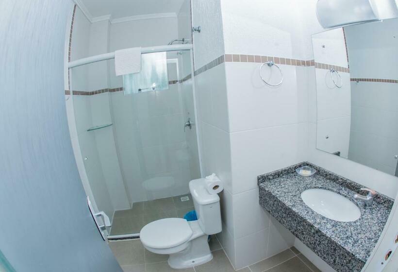 Номер Стандарт, Lagoa Parque