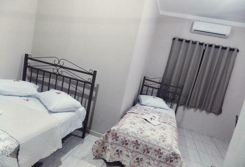 ファミリールーム, M & S