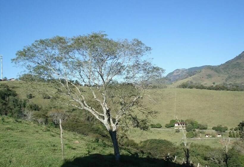 标准三人间, Montanhas E Vida