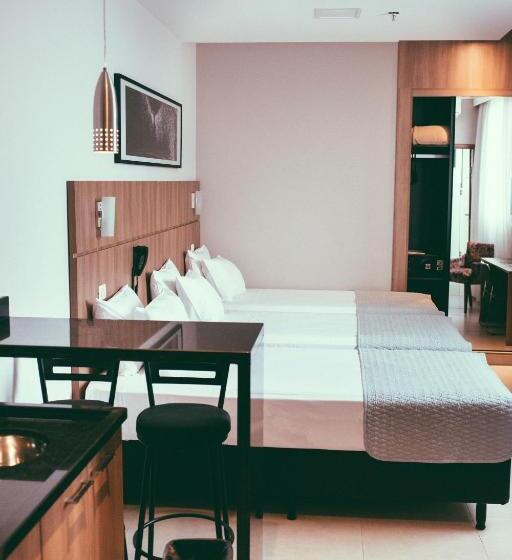 חדר סטנדרט לשלושה, Occitano Apart