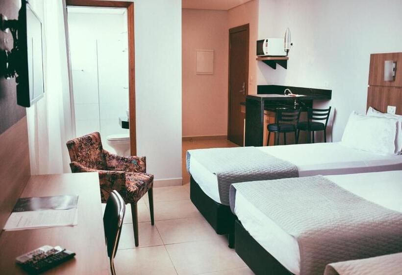 חדר דלוקס לשלושה, Occitano Apart