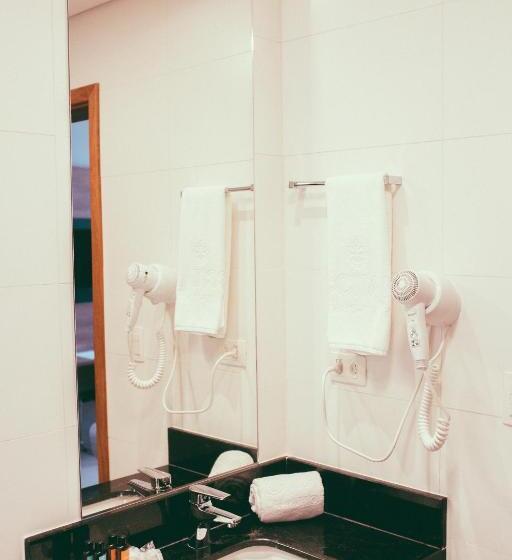 חדר סטנדרט לשלושה, Occitano Apart