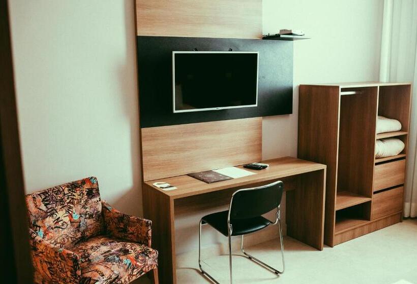 חדר סטנדרט, מיטת קינג, מותאם לאדם עם מוגבלויות, Occitano Apart