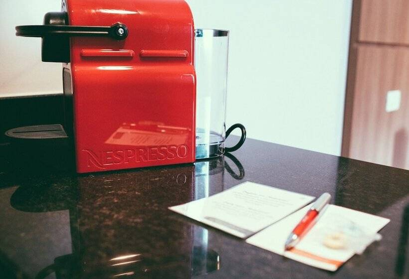 חדר סטנדרט לשלושה, Occitano Apart