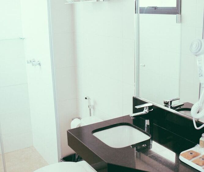 חדר סטנדרט לשלושה, Occitano Apart