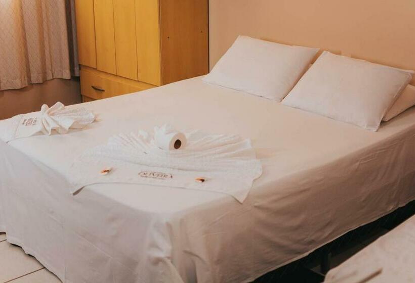 Номер Deluxe, Oliveira