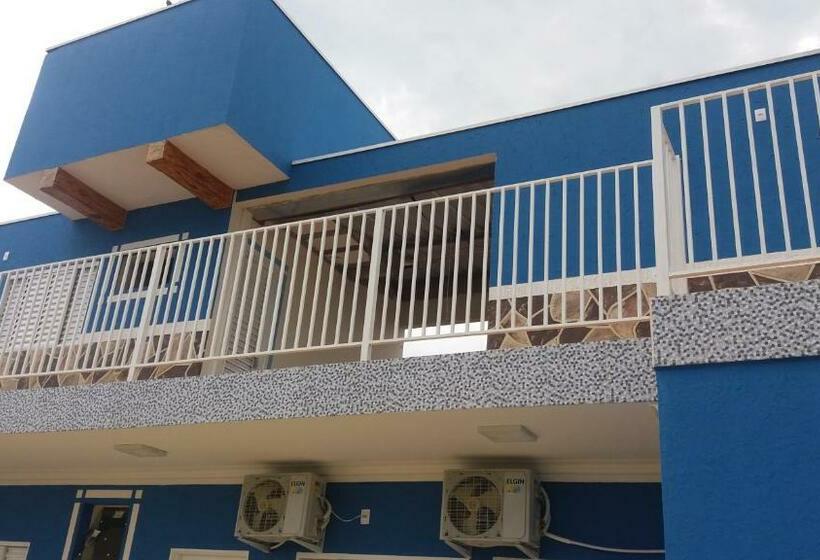 Pokój Standard, Raízes