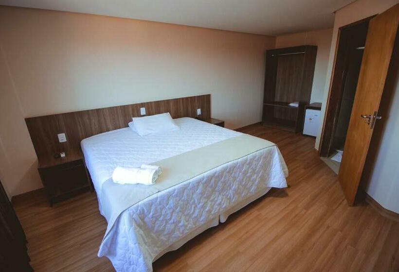 Deluxe 3 Pers. Værelse, Rota Hotéis Mineiros