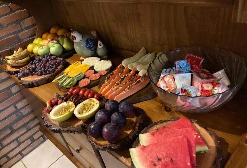 غرفة ديلوكس سرير كينج, Senador Distributed By Ameris