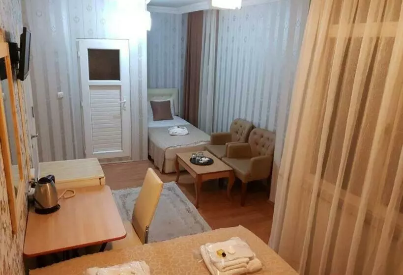 اتاق استاندارد سه نفره, Sulduz