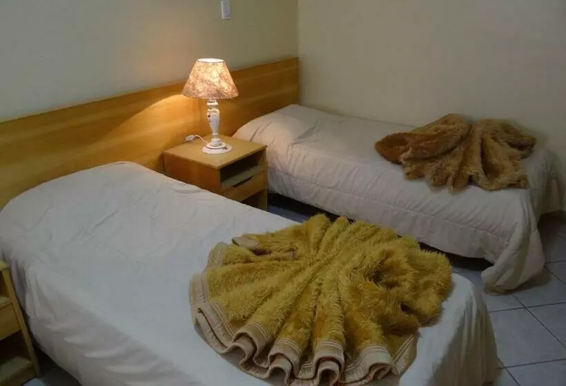 スタンダード４人部屋, Villa De Minas