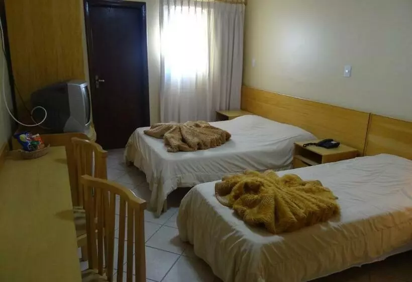 スタンダード４人部屋, Villa De Minas